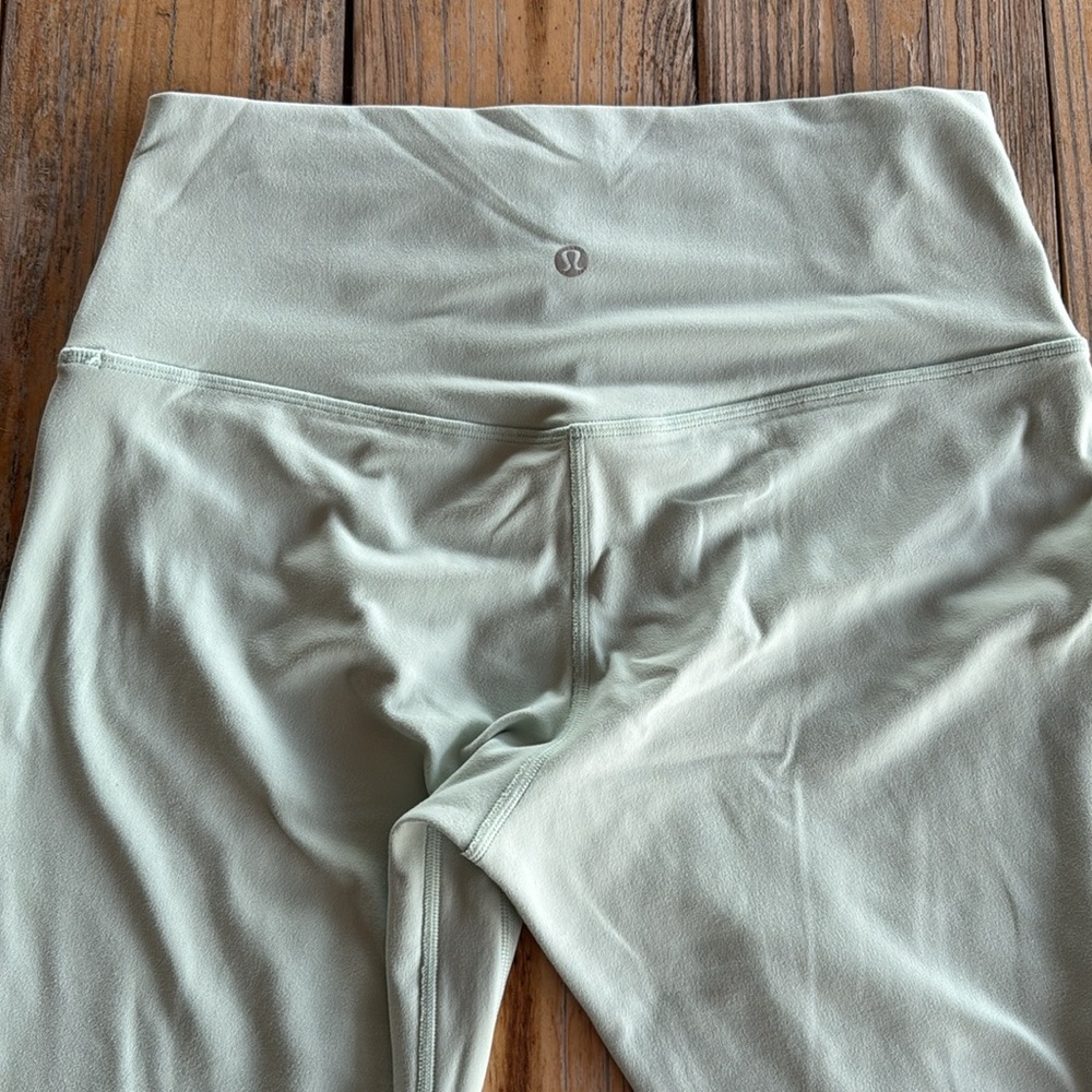Lululemon Align Like New - image 2